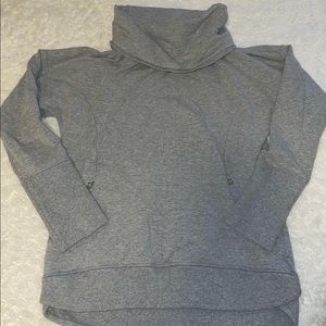 Grey Lululemon Rest Day Pullover!